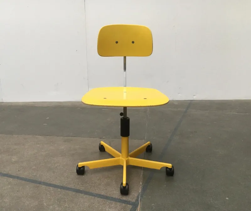 Sale Pamono Mid-Century Danish Swivel Architects Office Chair by Jørgen Rasmussen for Kevi