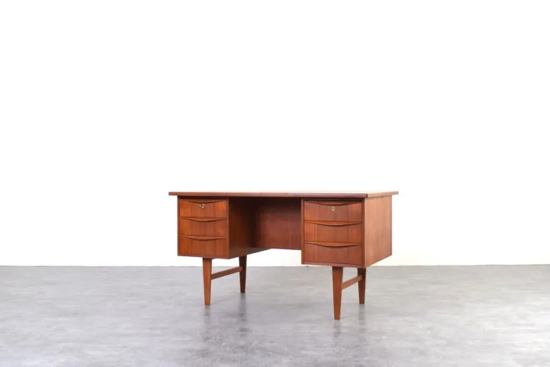 Pamono Mid-Century Danish Teak Executive Desk, 1960s> Desks