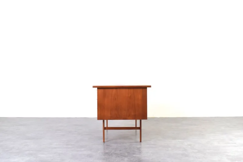 Pamono Mid-Century Danish Teak Executive Desk, 1960s> Desks