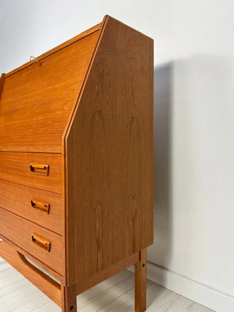 Pamono Mid-Century Danish Teak Secretary from Dyrlund, 1960s> Secretaires