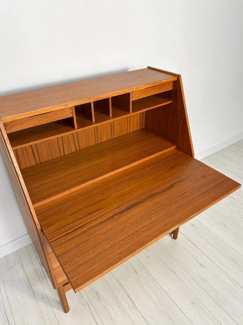 Pamono Mid-Century Danish Teak Secretary from Dyrlund, 1960s> Secretaires