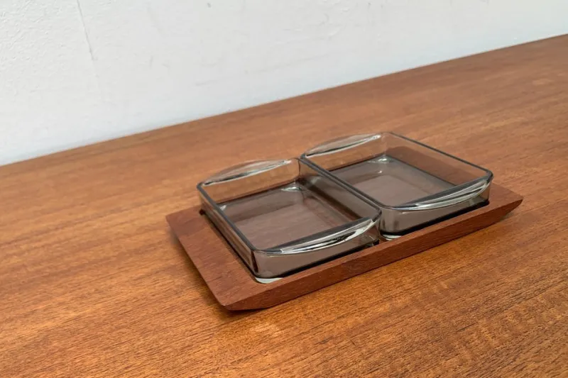 Pamono Mid-Century Danish Teak Tray from Artiform with Cabaret Glass Trays from Holmegaard, 1960s, Set of 3> Trays