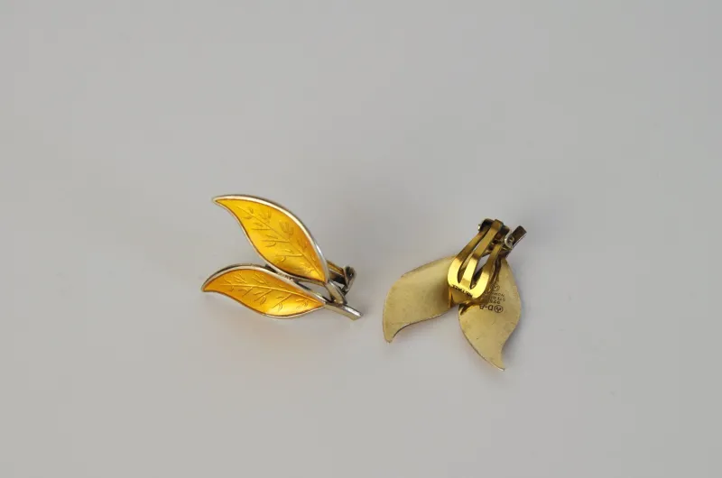 Pamono Mid-Century David Andersen Sterling Silver and Enamel Ear Clips, 1950s, Set of 2> Earrings