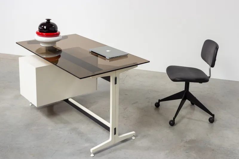 Pamono Mid-Century Desk by Etienne Fermigier, 1970s> Desks