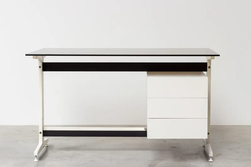 Pamono Mid-Century Desk by Etienne Fermigier, 1970s> Desks