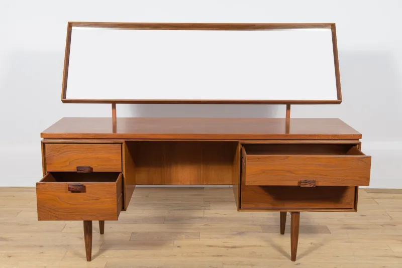 Discount Pamono Mid-Century Dressing Table in the style of Ib Kofod-Larsen for G-Plan, United Knigdom, 1960s