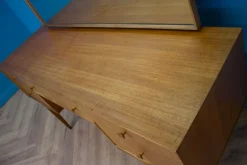 Pamono Mid-Century Dressing Table in Teak Veneer from McIntosh, 1960s><noscript><img width=