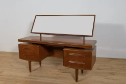 Sale Pamono Mid-Century Dressing Table by Victor Wilkins for G-Plan, United Knigdom, 1960s