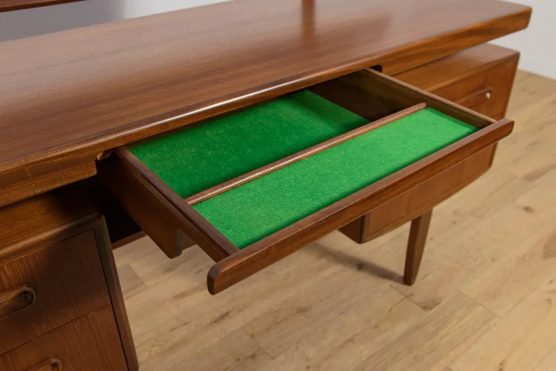 Sale Pamono Mid-Century Dressing Table by Victor Wilkins for G-Plan, United Knigdom, 1960s