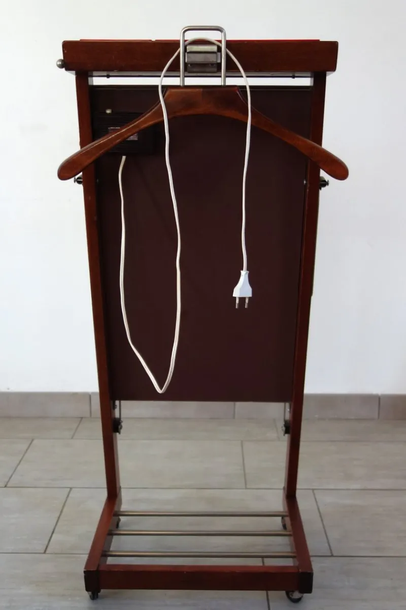 Online Pamono Mid-Century Electric Trouser Press Coat Rack from Fratelli Reguitti, 1960s