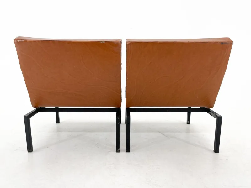 Pamono Mid-Century Faux Leather & Metal Lounge Chair, 1970s> Lounge Chairs & Armchairs