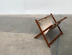 Pamono Mid-Century Foldable Magazine Holder in Teak, 1960s> Magazine Racks