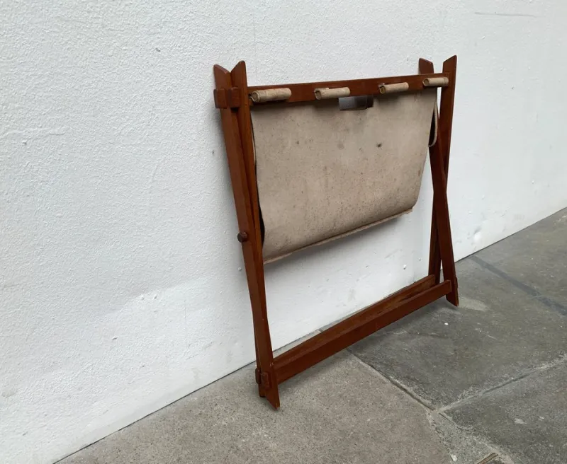 Pamono Mid-Century Foldable Magazine Holder in Teak, 1960s> Magazine Racks