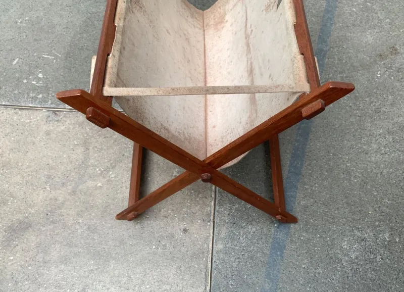 Pamono Mid-Century Foldable Magazine Holder in Teak, 1960s> Magazine Racks