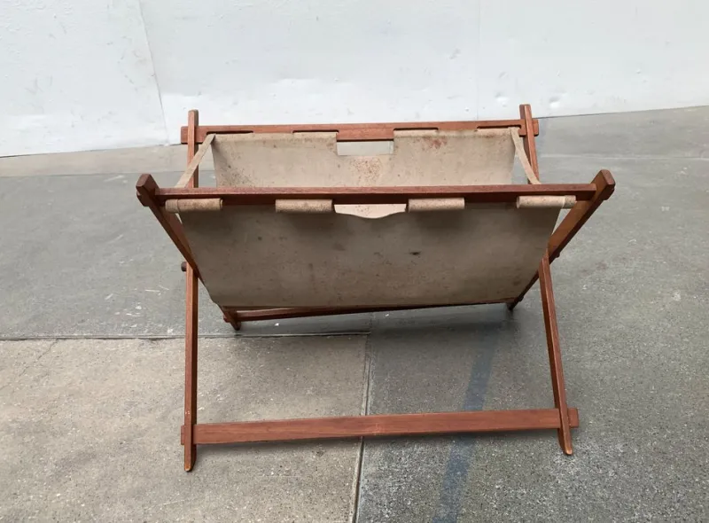 Pamono Mid-Century Foldable Magazine Holder in Teak, 1960s> Magazine Racks