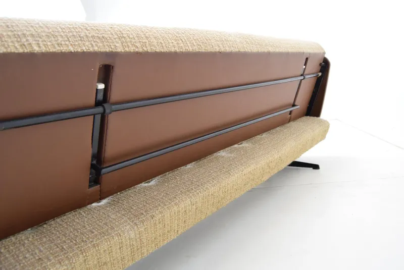 Pamono Mid-Century Folding Sofa or Daybed, 1970s> Daybeds & Chaises Lounges