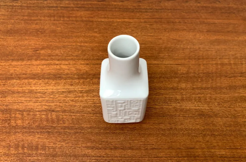 Pamono Mid-Century German Brutalist Porcelain Vase from Wunsiedel Bavaria Porzellan, 1960s> Vases