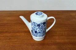 Pamono Mid-Century German Ceramic Tea or Coffee Pot Series Hamburg Form 20 Decor Blumenspiel by Lieselotte Kantner for Melitta, 1960s><noscript><img width=