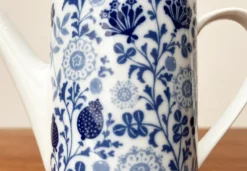 Pamono Mid-Century German Ceramic Tea or Coffee Pot Series Hamburg Form 20 Decor Blumenspiel by Lieselotte Kantner for Melitta, 1960s><noscript><img width=