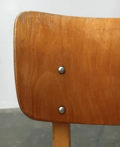 Pamono Mid-Century German Wooden Children Swivel Chair from Casala><noscript><img width=