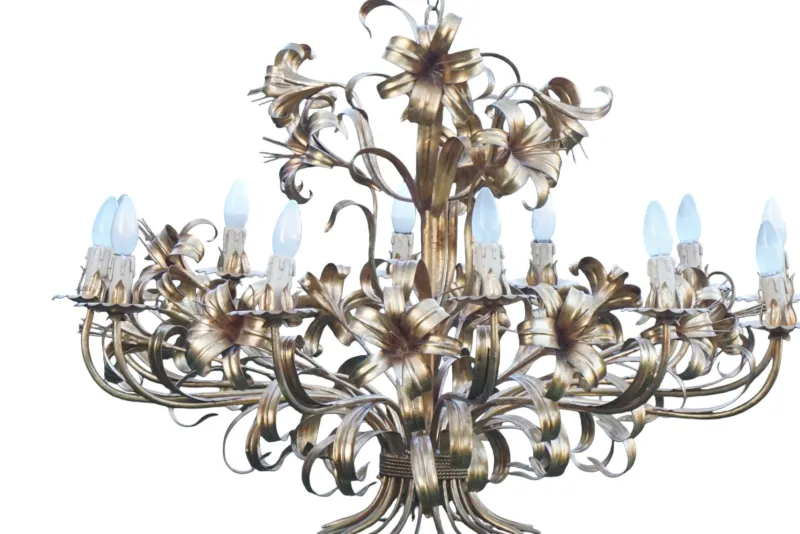 Hot Pamono Mid-Century Hollywood Regency Gilt Floral Lily 12-Light Chandelier attributed to Hans Kögl, Italy, 1970s