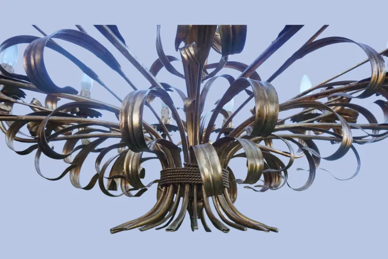 Hot Pamono Mid-Century Hollywood Regency Gilt Floral Lily 12-Light Chandelier attributed to Hans Kögl, Italy, 1970s