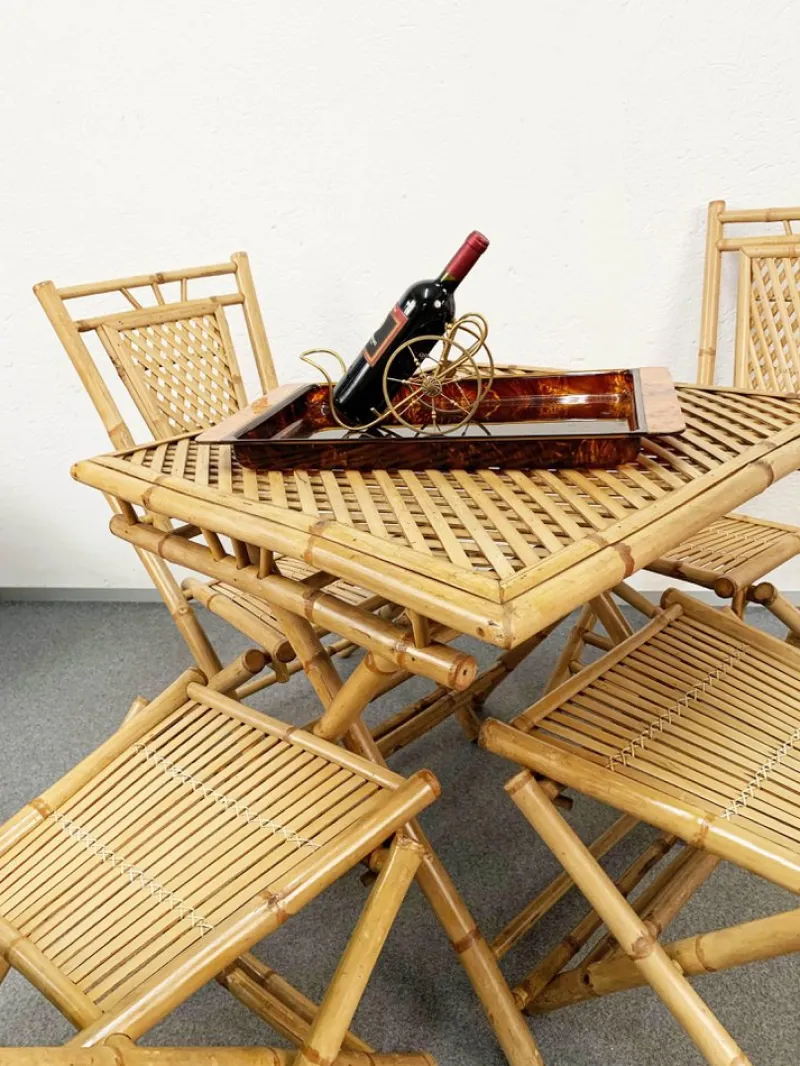Pamono Mid-Century Italian Bamboo and Rattan Foldable Table and Four Chairs, 1960s, Set of 5