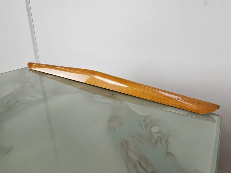 Pamono Mid-Century Italian Bedside Tables in Maple, Brass and Decorated Glass, 1950s, Set of 2> Nightstands