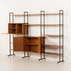 Pamono Mid-Century Italian Free-Standing 3-Bay Wall Unit in Teak, 1970s><noscript><img width=