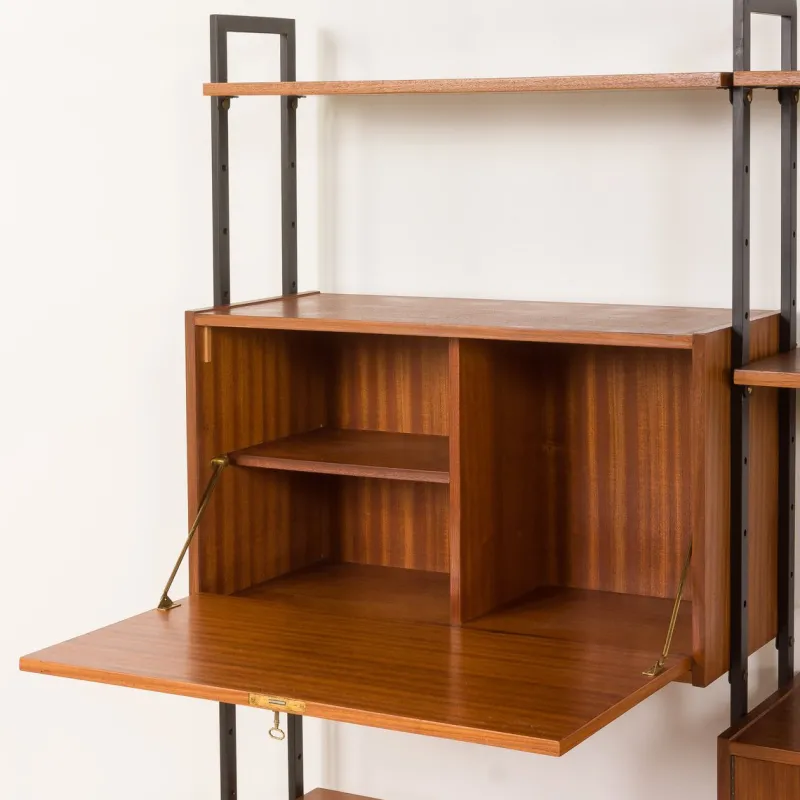 Pamono Mid-Century Italian Free-Standing 3-Bay Wall Unit in Teak, 1970s> Shelves & Wall Units