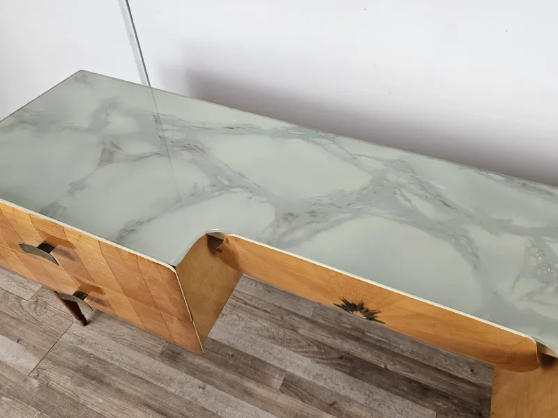 Pamono Mid-Century Italian Maple and Glass Chest of Drawers with Brass Details, 1950s> Dressers, Commodes & Chests