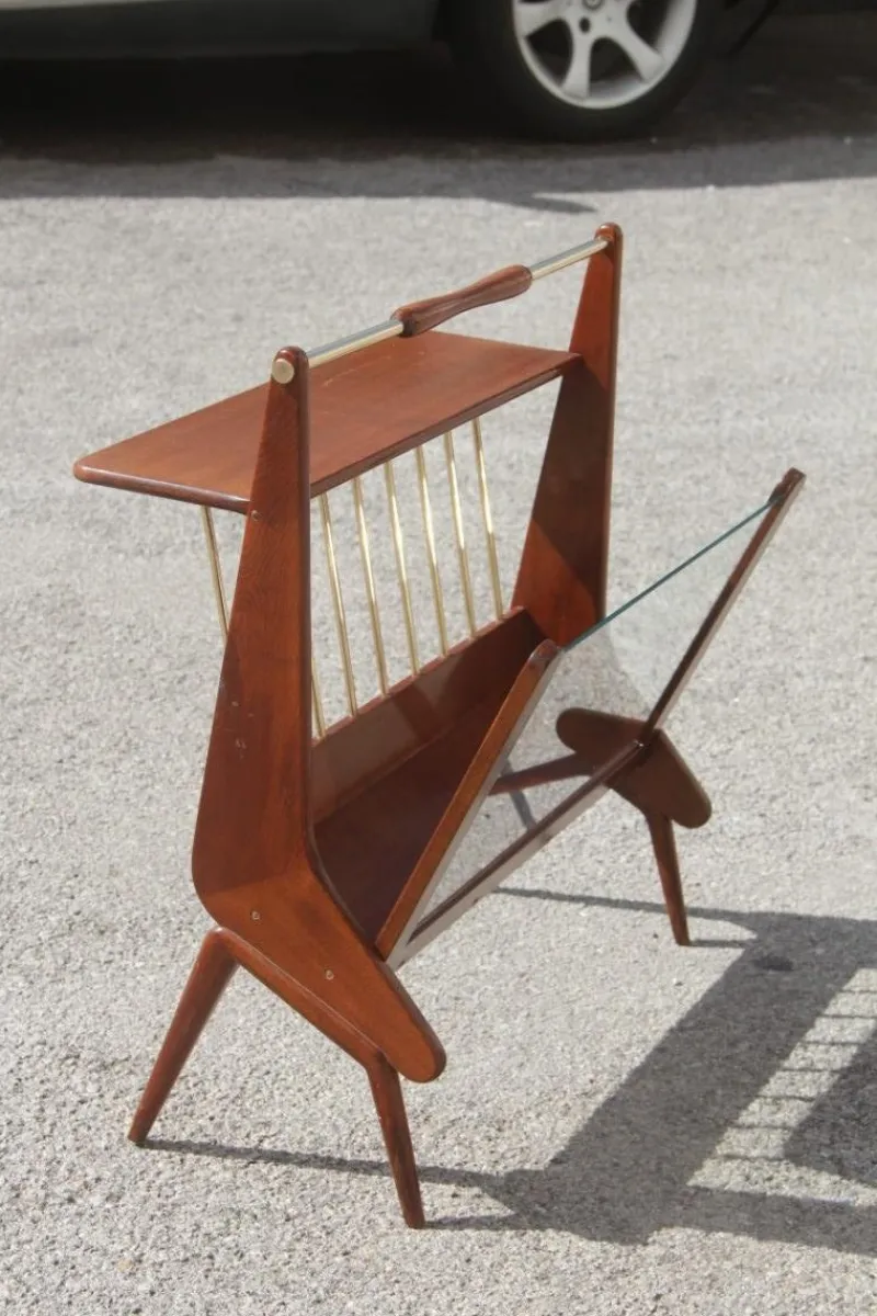Pamono Mid-Century Italian Modern Geometric Wood & Brass Magazine Rack, 1950s> Magazine Racks