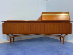 Pamono Mid-Century Italian Sideboard by Consortium Furniture of Cantù, 1950s> Sideboards & Buffets