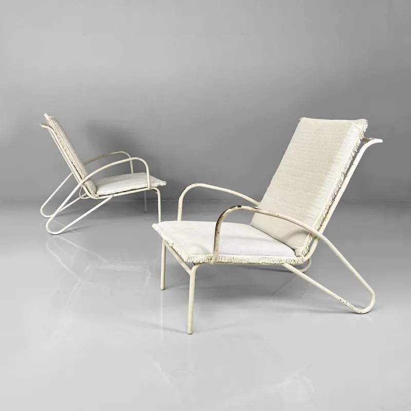 Hot Pamono Mid-Century Italian White and Azure Iron Outdoor Lounge Chairs, 1960s, Set of 2