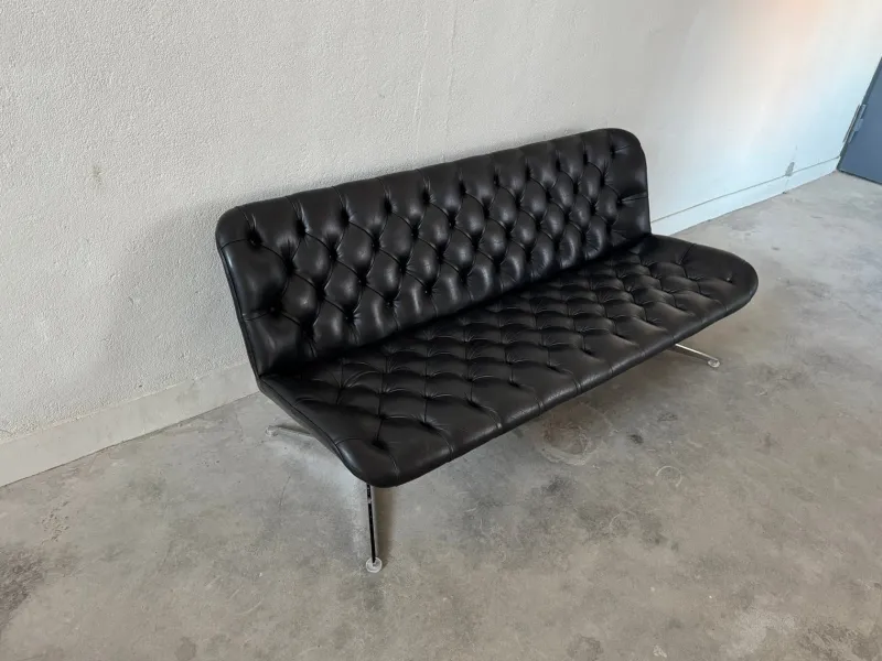 Sale Pamono Mid-Century Leather Sofa, 1960s