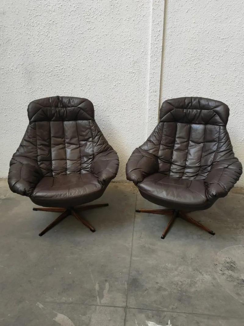 Hot Pamono Mid-Century Leather Swivel Armchair from Bramin, Denmark