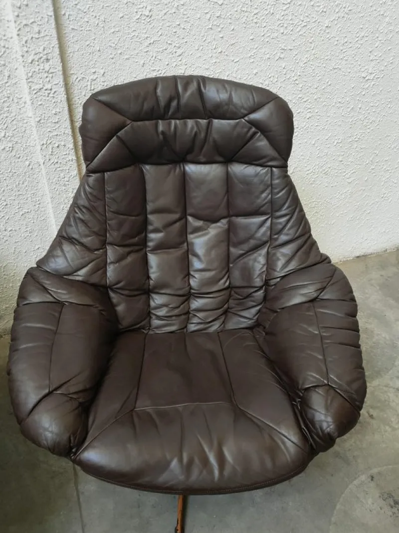 Hot Pamono Mid-Century Leather Swivel Armchair from Bramin, Denmark
