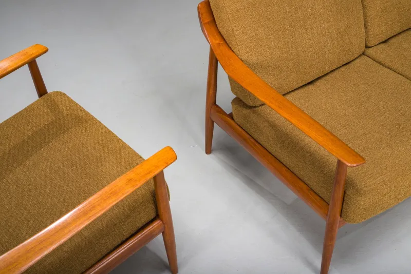 Pamono Mid-Century Lounge Chairs and 3-Seater Sofa by Walter Knoll Antimott, 1960s, Set of 3