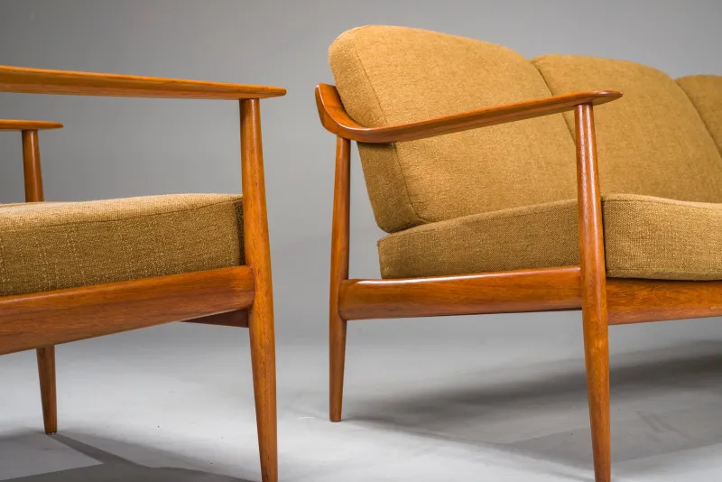 Pamono Mid-Century Lounge Chairs and 3-Seater Sofa by Walter Knoll Antimott, 1960s, Set of 3