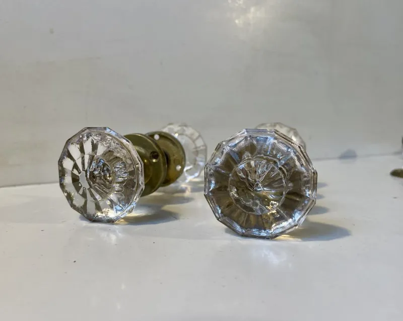 Sale Pamono Mid-Century Lounge Door Knobs in Brass and Glass by Verrina Sweden, 1970s, Set of 5