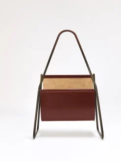 Pamono Mid-Century Magazine Rack in Brass & Brown Leather attributed to Carl Auböck, Austria, 1950s> Magazine Racks