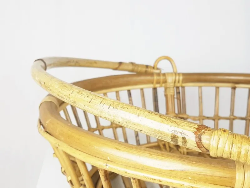 Pamono Mid-Century Moderm Italian Rattan and Rush Magazine Rack> Magazine Racks