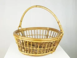 Pamono Mid-Century Moderm Italian Rattan and Rush Magazine Rack><noscript><img width=
