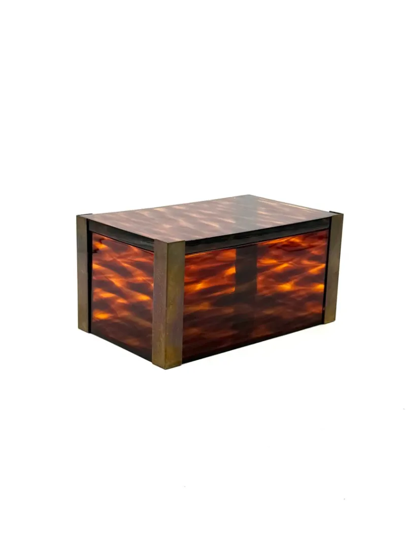 Pamono Mid-Century Modern Acrylic and Brass Jewelry Box, 1970s> Trunks Crates & Baskets