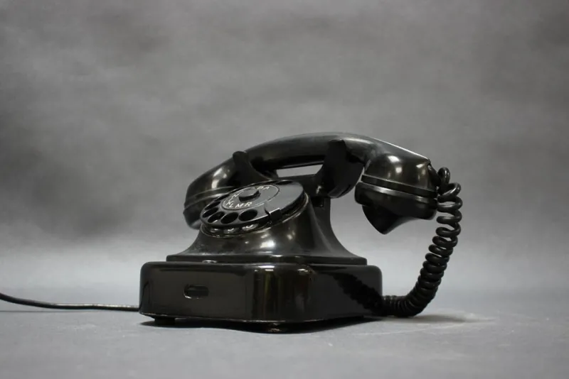 Best Pamono Mid-Century Modern Bakelitte Rottary Telephone from Tesla, 1950s