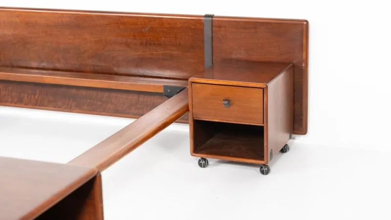 Pamono Mid-Century Modern Bed with Nightstands attributed to Fabio Lenci for Bernini, Italy, 1970s> Beds & Bedroom Sets