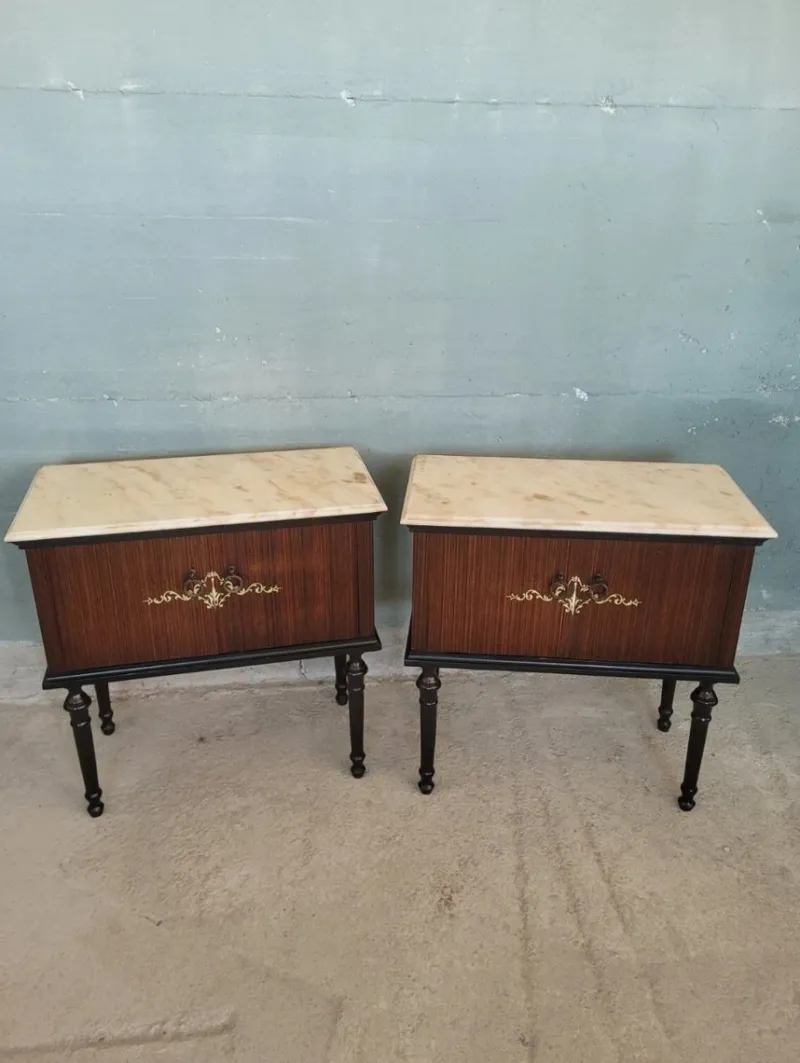 Pamono Midcentury Modern Bedside Tables with Marble Top, Set of 2> Nightstands