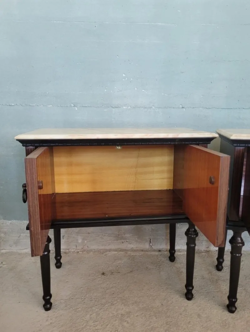 Pamono Midcentury Modern Bedside Tables with Marble Top, Set of 2> Nightstands