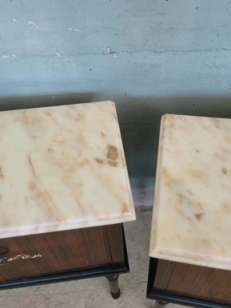Pamono Midcentury Modern Bedside Tables with Marble Top, Set of 2> Nightstands
