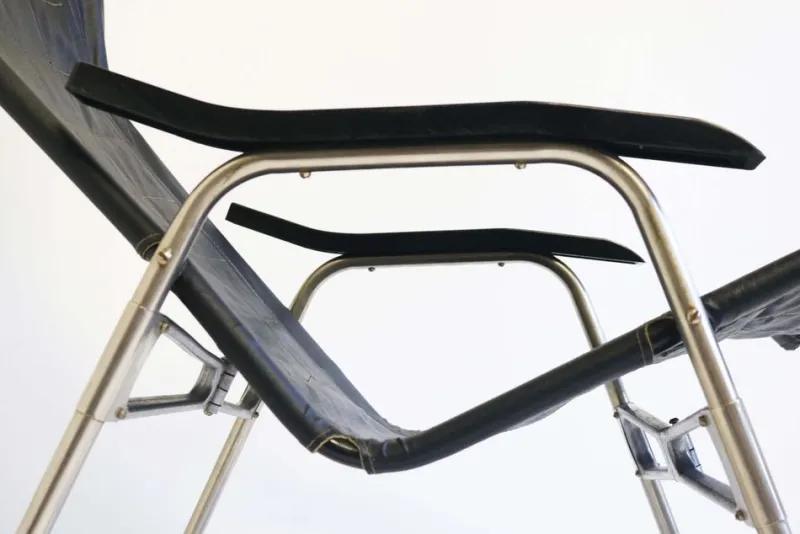 Pamono Mid-Century Modern Black Leather Rocking Chair by Takeshi Nii, 1960s> Rocking Chairs